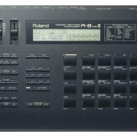 Roland R-8